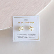 Druzy Prong - White - Gold Earrings